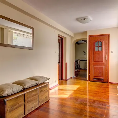 100m Duży Apartament, Salon + 3 Sypialnie Przy Deptaku Apartament